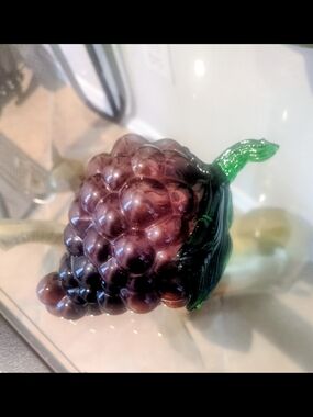 Vintage Italian Purple Glass Grape Decorative Accent with Green Leaf